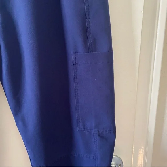 Figs Men’s Navy Axim Scrub Pants, XL Short‎ - Picture 3 of 7
